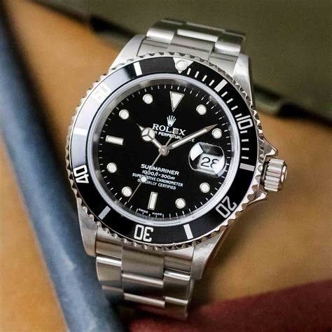 price new rolex submariner 16610|rolex submariner 16610 best years.